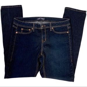 Fade to Blue Dark Wash Straight Leg Stretch Jeans